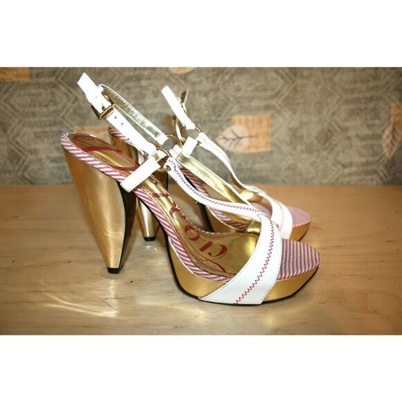 New Dereon White/Gold Open Toe Slingbacks 10 - Picture 1 of 5
